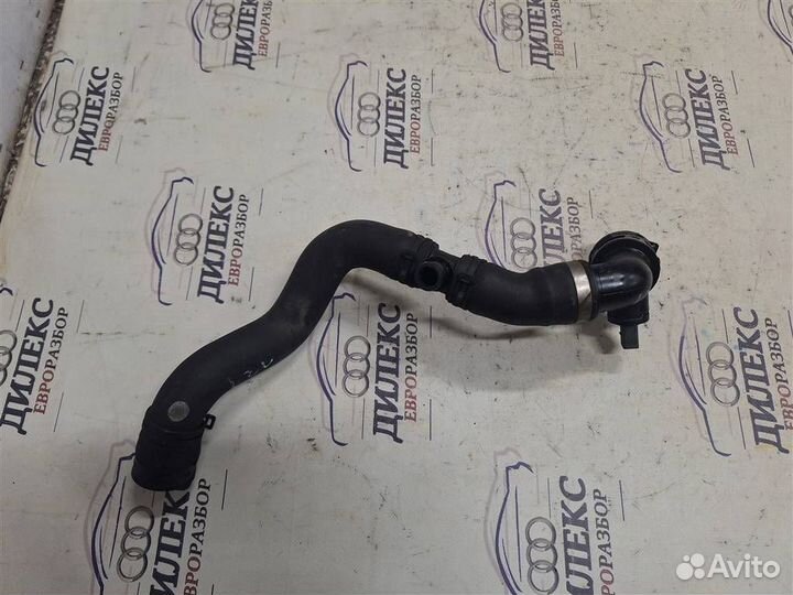 Патрубок радиатора Audi Q7 2005