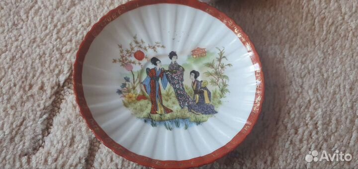 Чашка с блюдцем