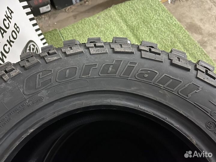 Maxxis Premitra Ice Nord NP5 215/55 R17 98T