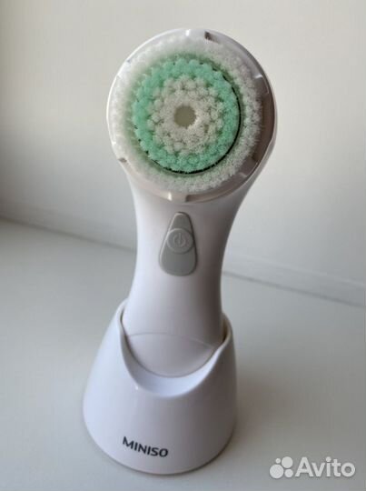 Массажер лица - щетка для умывания