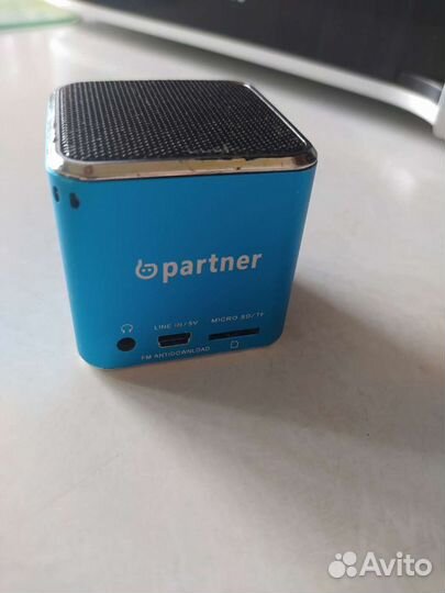 Колонка Partner Cube