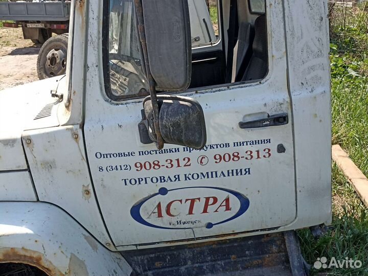 Дверь газ 3309