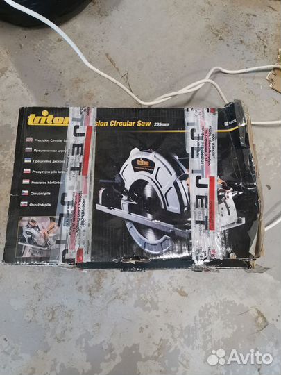 Прецизионная циркулярная пила Triton TA 235 CSL