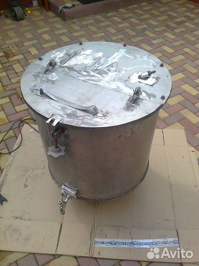 Бак из нержавеющей стали