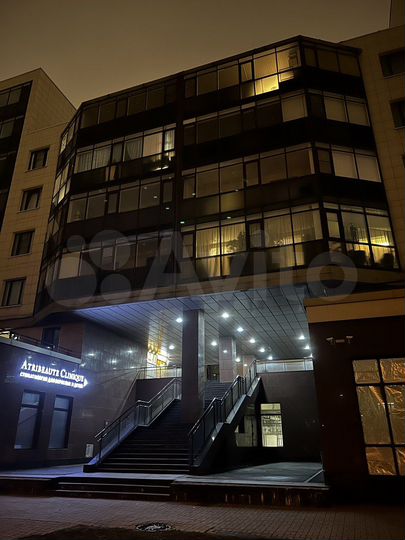 Машиноместо, 13 м²