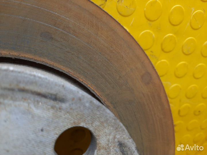 Диск тормозной задний Volkswagen Polo CWV 279652