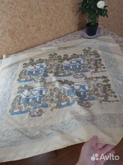 Шелковый платок