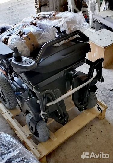 Инвалидная коляска новая