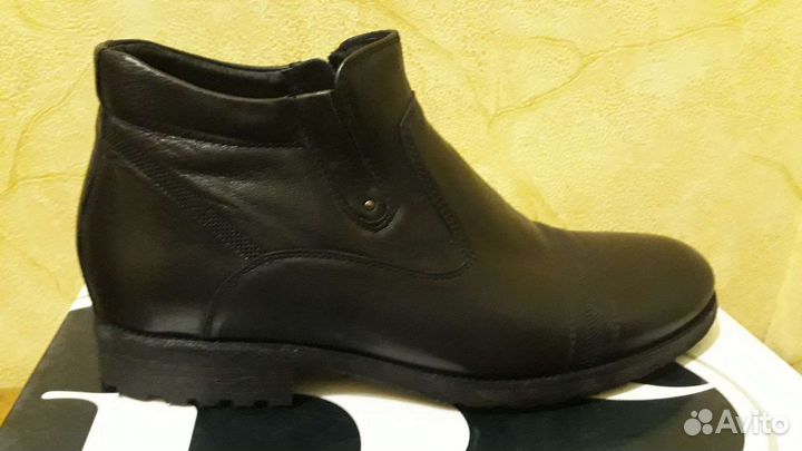 Ботинки мужские зимние 40-41 размер на натур.меху