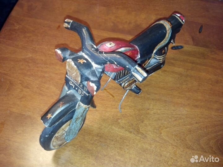 Деревянная модель мотоцикла Yamaha RX-100 Италия