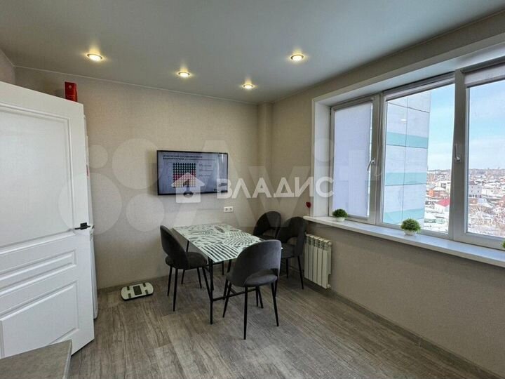 3-к. квартира, 87 м², 9/10 эт.