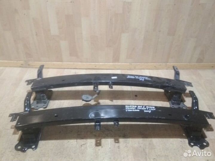 Усилитель переднего бампера Hyundai Tucson 3