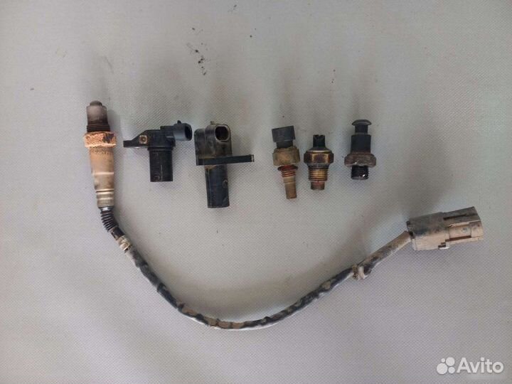 Датчик двигателя Лада Калина хэтчбэк 8 клапанный