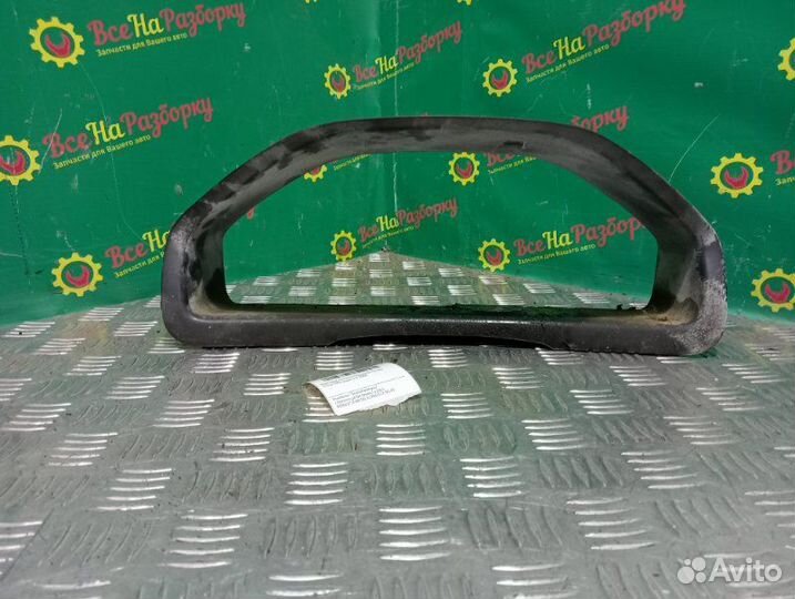 Накладка консоли передней панели Volvo S80 седан