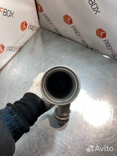 Патрубок (трубопровод, шланг) Mercedes S-Class