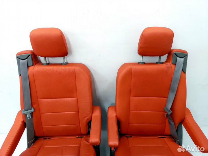 Сиденья комплект Chrysler Grand Voyager 5 RT ERB