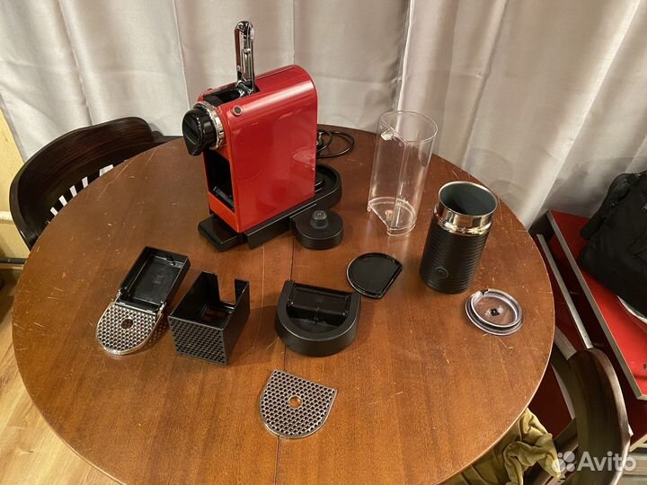 Кофемашина nespresso с капучинатором