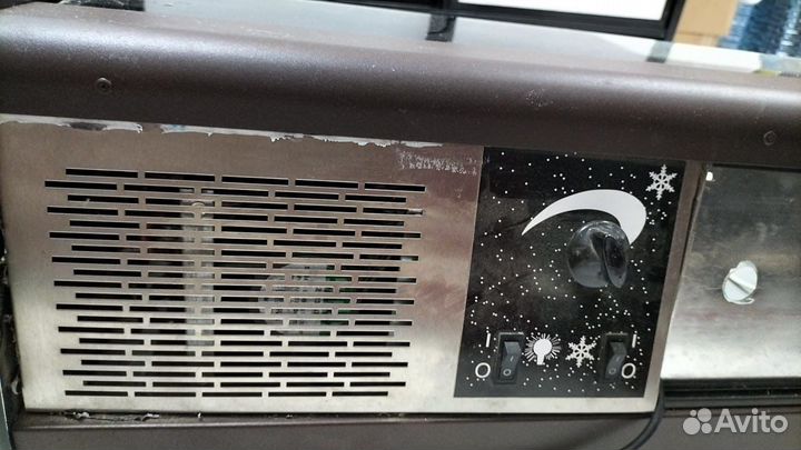 Холодильник Carboma