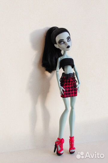 Кукла Монстер Хай ооак Скара Скримс