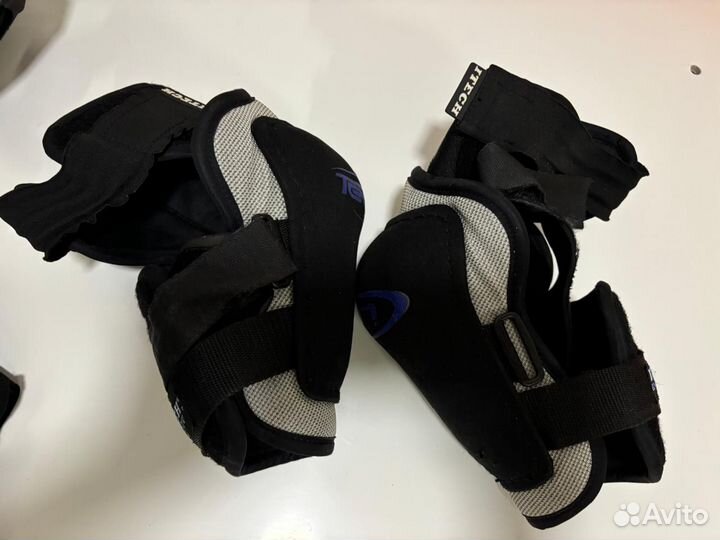 Хоккейная экипировка (форма)