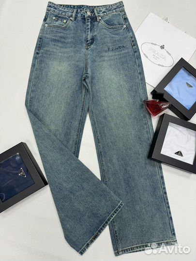 Джинсы Prada женские