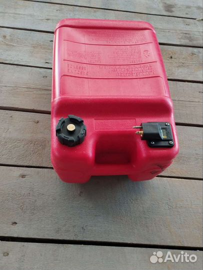 Топливный бак для лодочного мотора