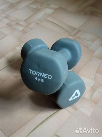 Гантели torneo 4 кг