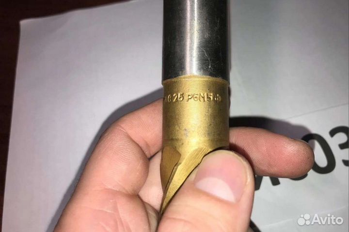 Фреза концевая ф25 6-z Р6М5Ф с покрытием