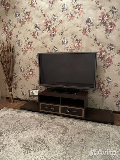 Тумба под телевизор новая