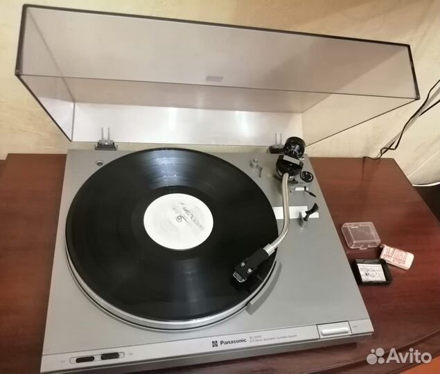 Проигрыватель Panasonic SL-H302