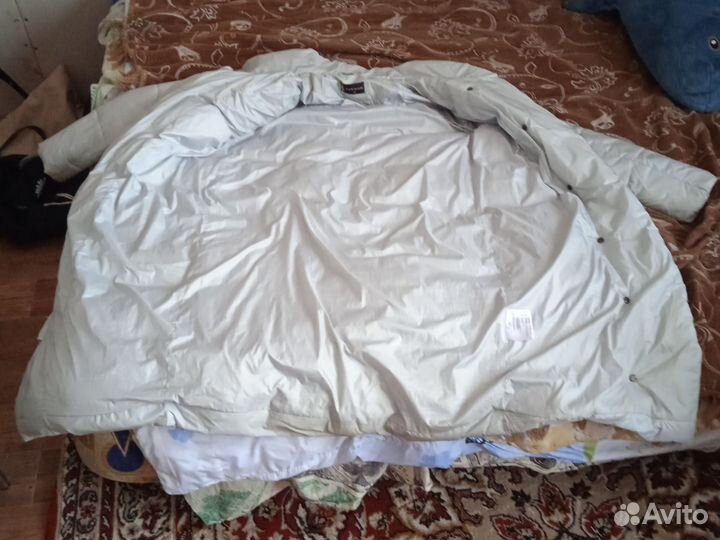 Пуховик женский 42 44