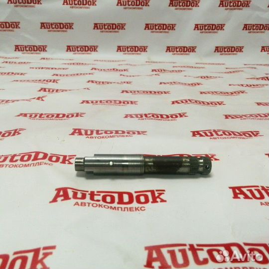 Вал распределителя рулевой рейки