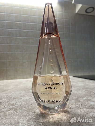 Givenchy ange ou demon le secret