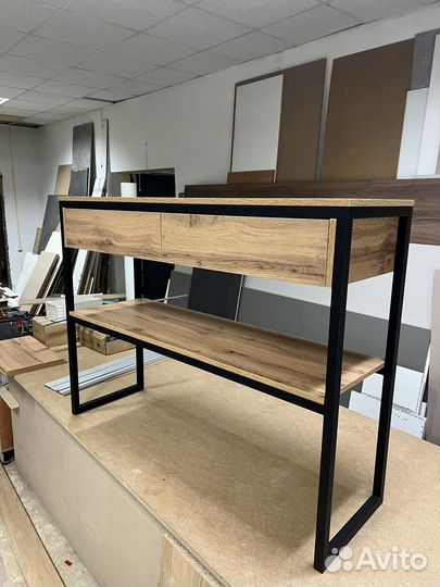 Консоль лофтовая