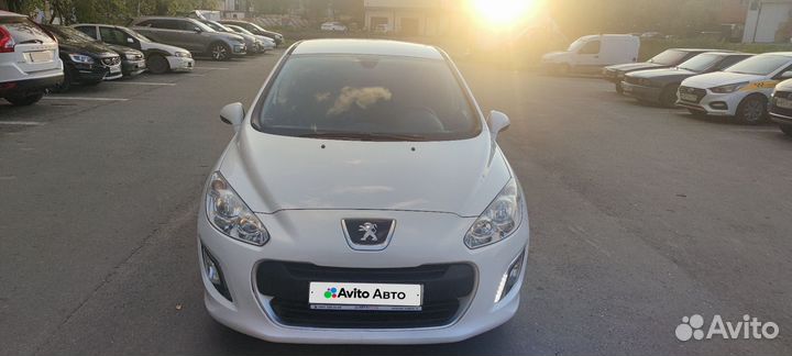 Peugeot 308 1.6 AT, 2012, 60 916 км