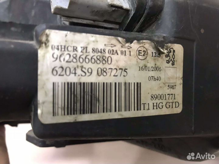 Фара левая Peugeot 206