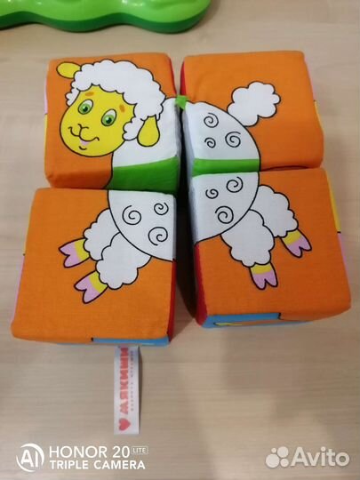 Детские игрушки с 6 месяцев до 1.5 лет