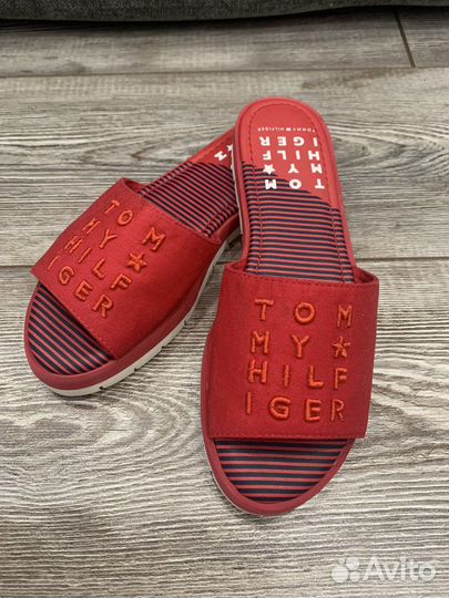 Сланцы Tommy Hilfiger 37