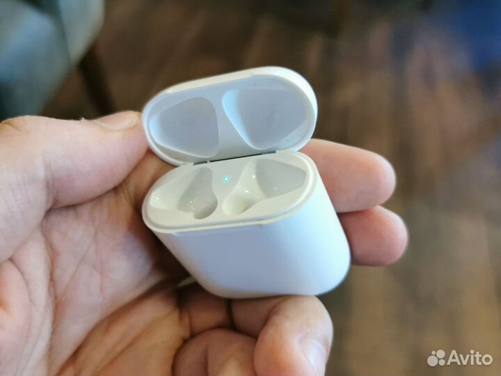 Зарядный кейс для airpods 2