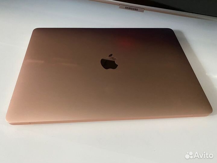 Apple MacBook Air 13 2020 m1 8gb 512 Gb