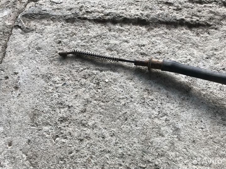 Трос ручника Nissan Sunny B12 1987 г.в