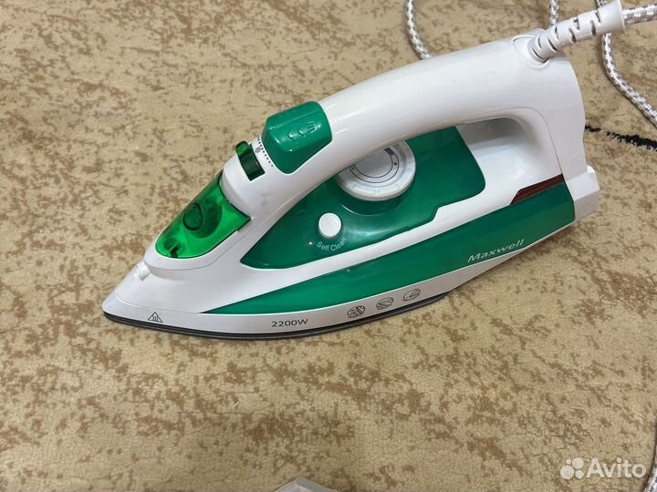 Утюг Maxwell