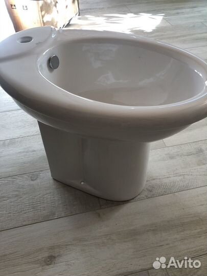 Биде подвесное и напольное