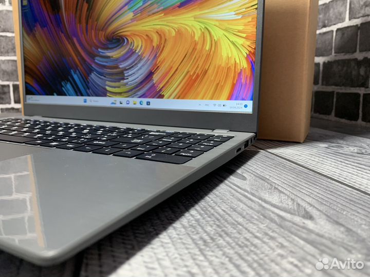 Новый ноутбук 2024 4ядра/ddr5/16gb/256gb