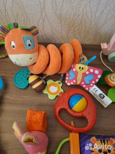 Погремушки и грызунки пакетом