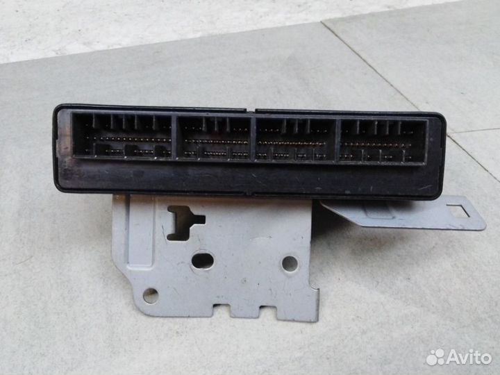 Блок управления Субару