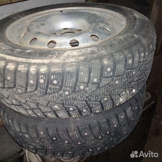 Arctic Trucks AT405 195/65 R15