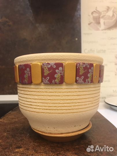 Цветочные горшки