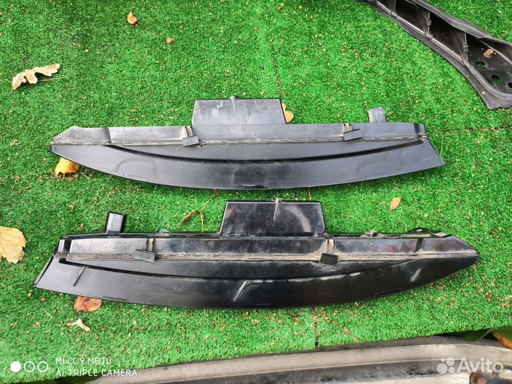 Поворотники правый и левый Audi Q7 оригинал