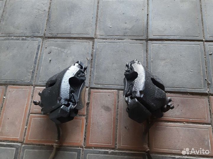 Суппорта передние Opel Vectra B